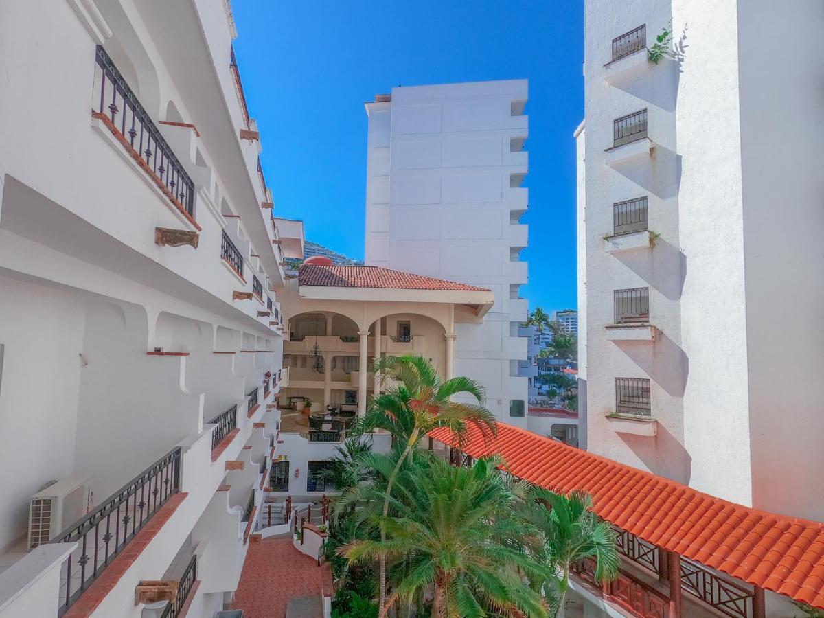 Tropicana Hotel פוארטו ואלארטה מראה חיצוני תמונה