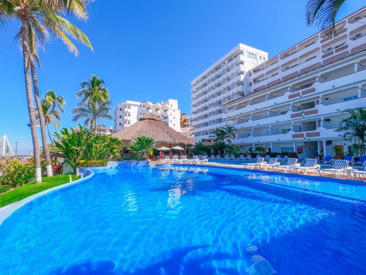 Tropicana Hotel פוארטו ואלארטה מראה חיצוני תמונה