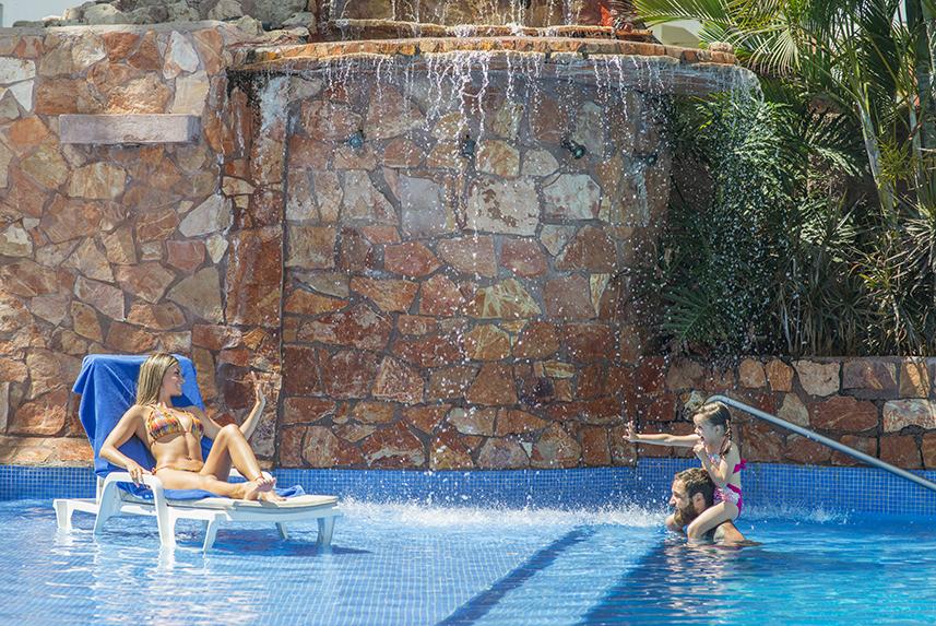 Tropicana Hotel פוארטו ואלארטה מראה חיצוני תמונה