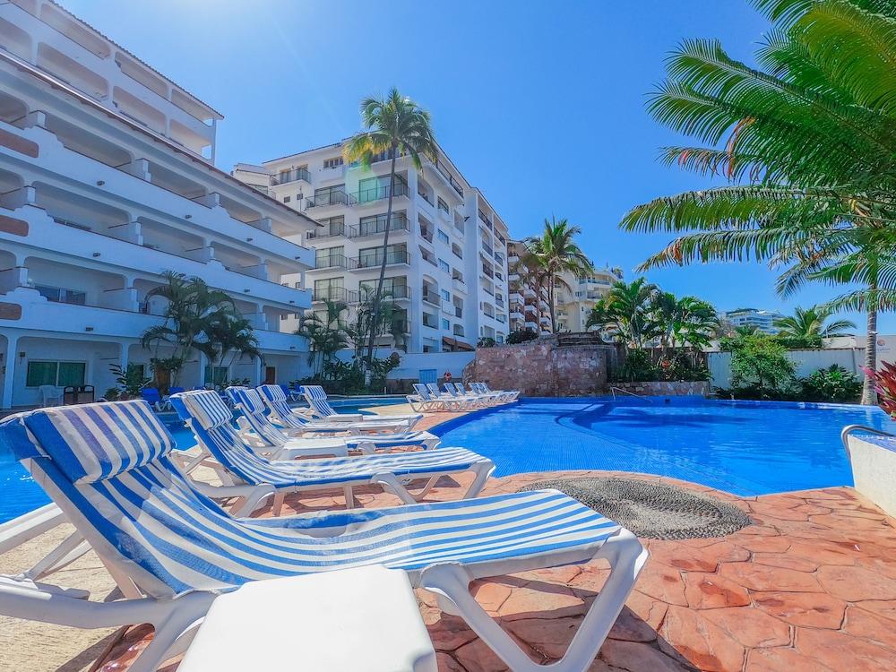 Tropicana Hotel פוארטו ואלארטה מראה חיצוני תמונה